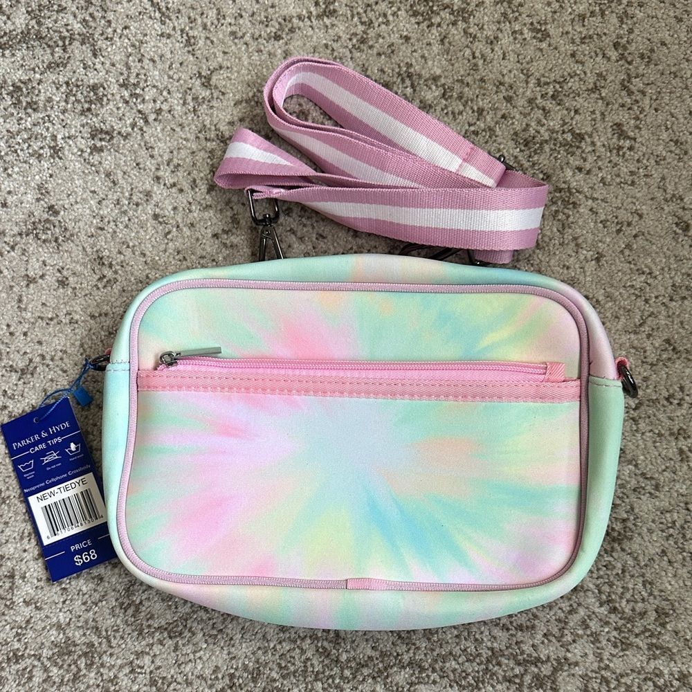 Parker & Hyde Neoprene Cellphone Crossbody Bag NWT